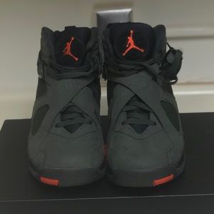 Jordan Rare olive green